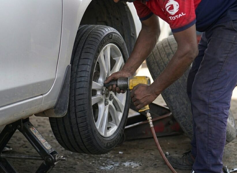 tyre change